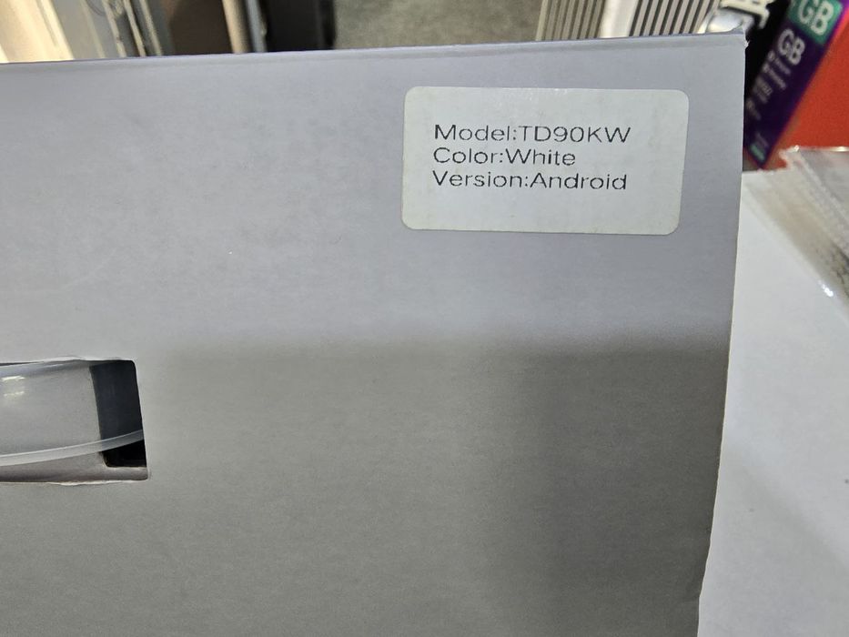 Продам проектор в отличном состоянии