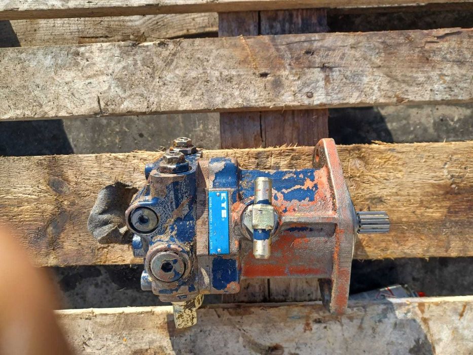 Pompa hidraulica MSF-23N-V Kayaba Industry