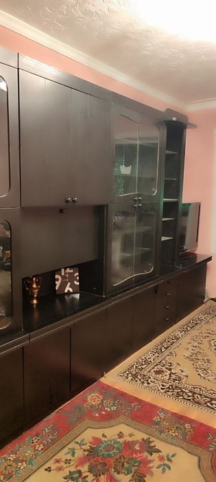 Продаётся стенка (мебель)