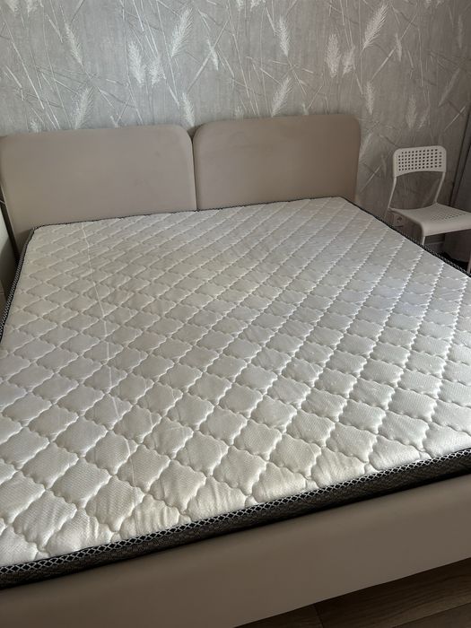 Продам кровать двухспалка большая