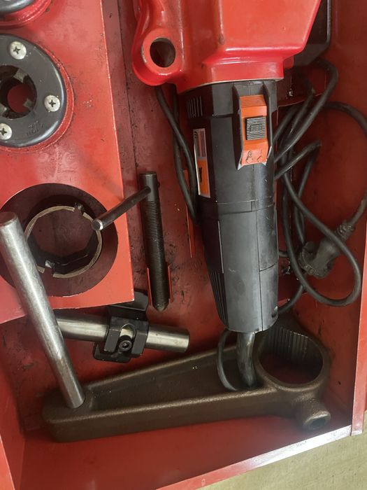 FEFI 59-62 aparat electric portabil de filetat țevi , clupă electrică de filetat