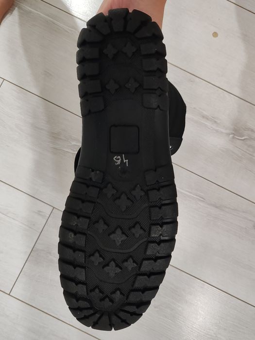 Продам берцы 46 размера