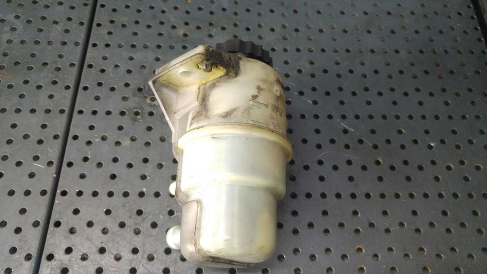 Vas lichid frana dodge jouney