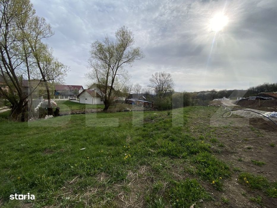 Teren intravilan 12.63 ari- SIGMIR. Toate utilitatile, 4000 euro/ar