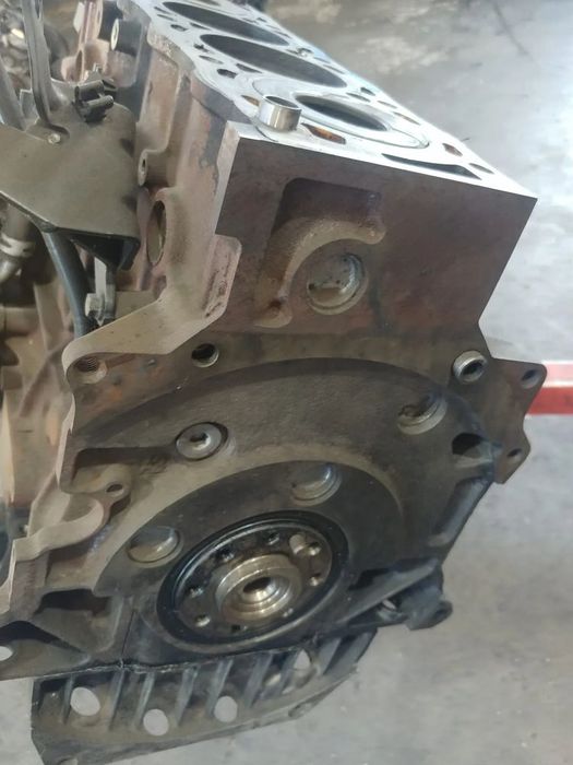 bloc motor 2.0 hdi rh01 peugeot 508 expert 3008 5008  citroen c5