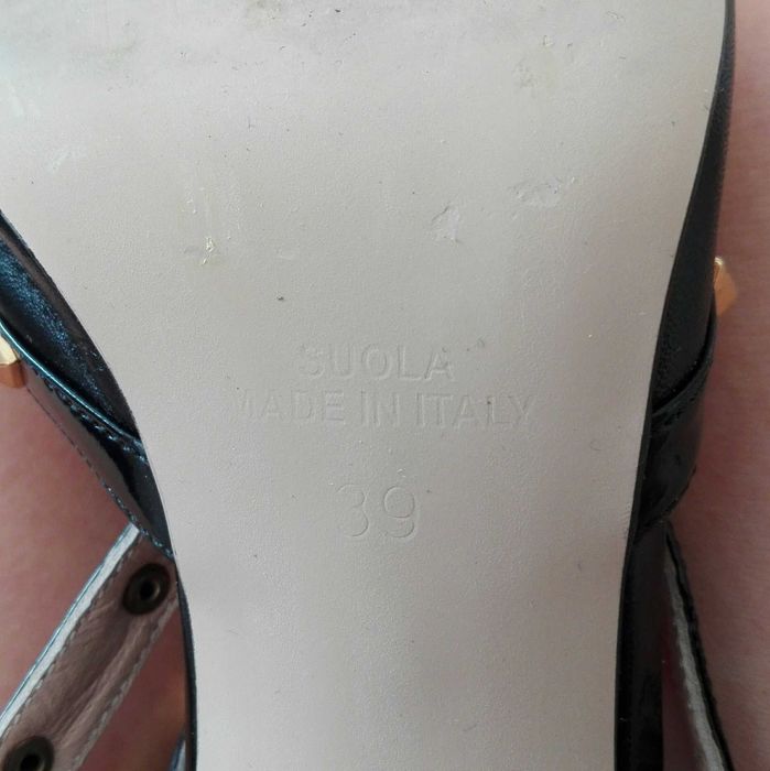 Дамски кожени обувки