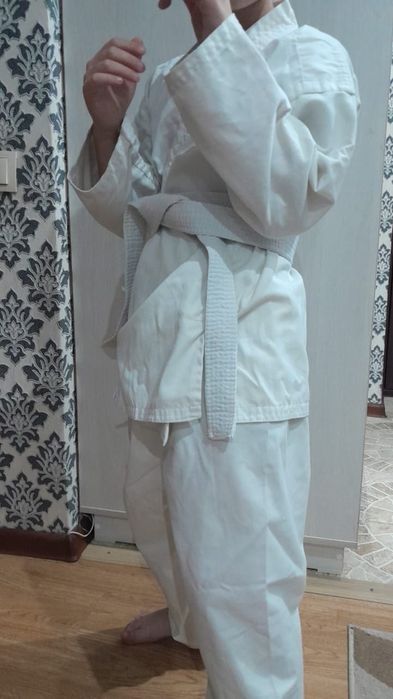 продам кимоно почти новая