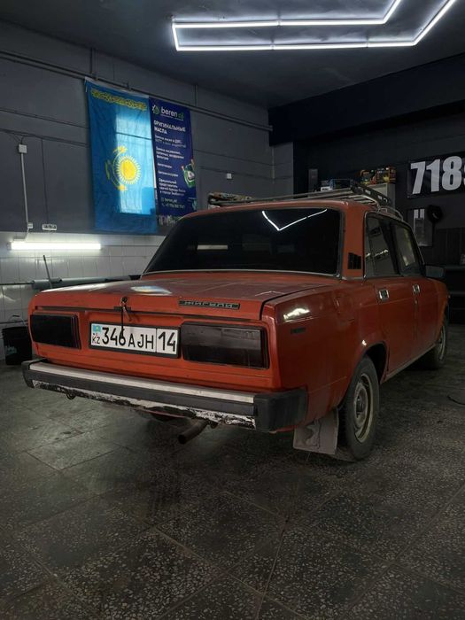 Продам ваз 2105.