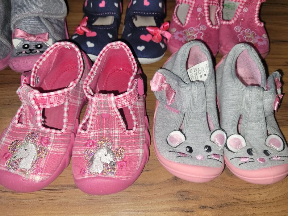 Пантофи за момиче