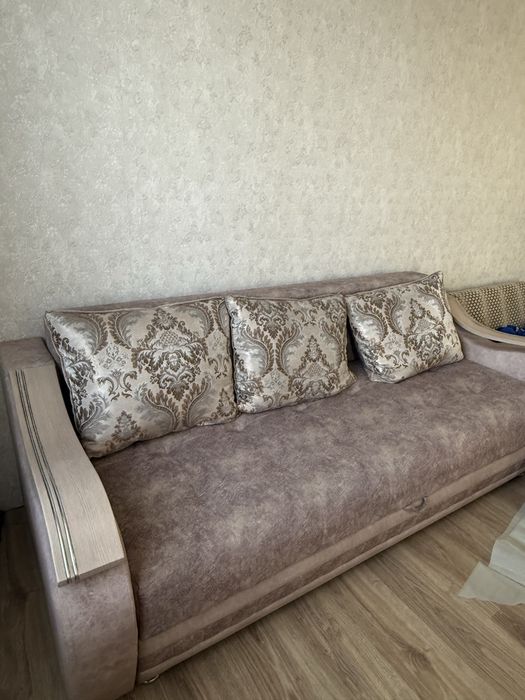 Шикарный диван