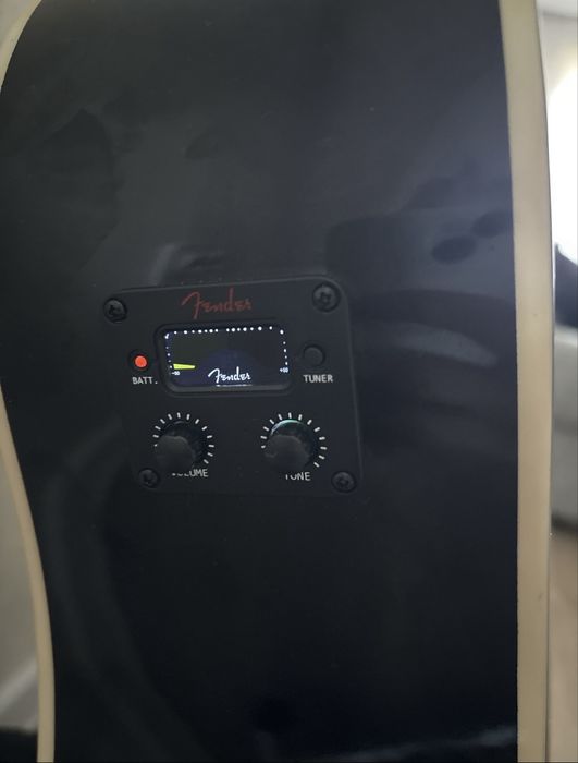 Fender акустическая гитара