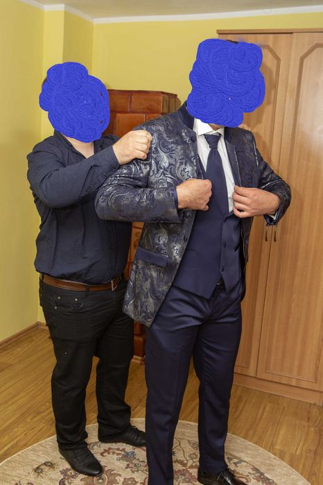 Costum mire Quesste cerimonia