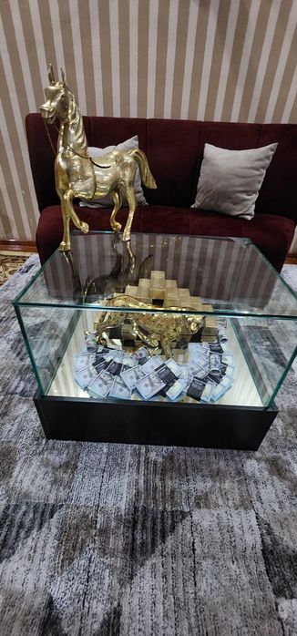 Креативный журнальный столик jurnalni stolik