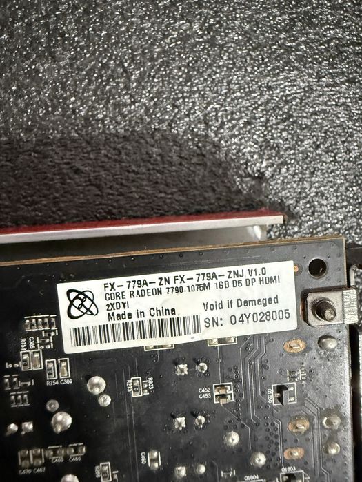 Видеокарта Radeon 7700HD