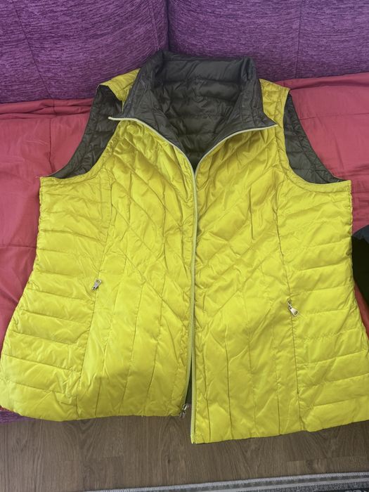 vesta din Italia de dama cu 2 fete