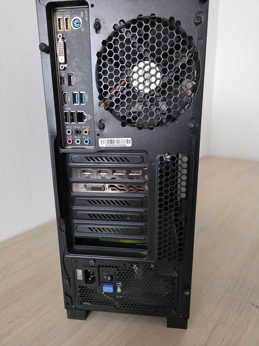 PC Gaming RX 480 8gb-i5 7500-16GB Ram SSD+Hard Disk