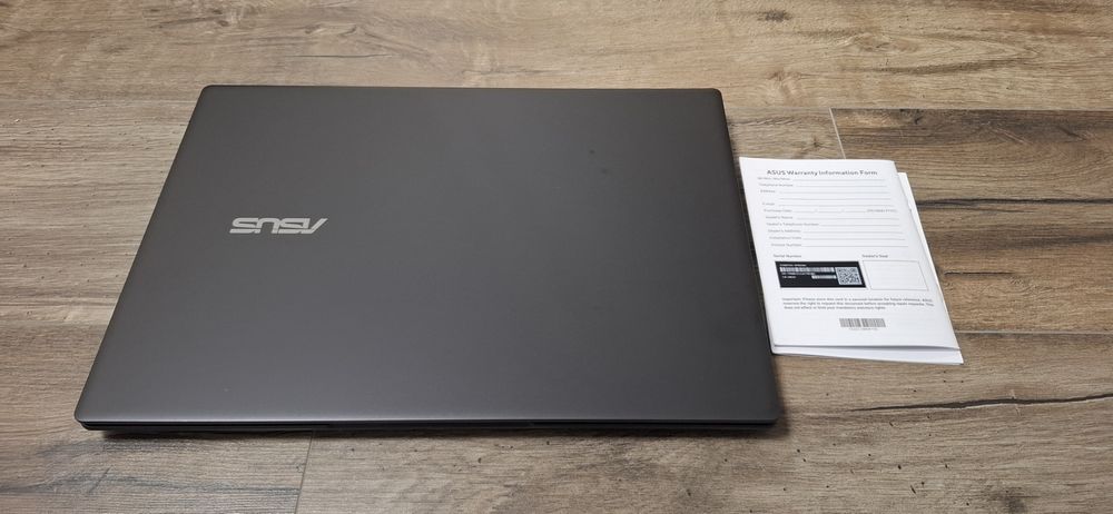 Геймърски Лаптоп ASUS V16 | Intel  5 210H  | 32GB RAM | 512GB SSD | RTX 5050