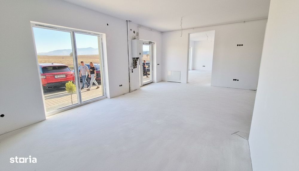 Spatiu Comercial, 4 Vitrine, Open Space, 72 mp - Doamna Stanca - Sibiu
