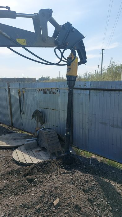 Услуги экскаватора погрузчика три в одном