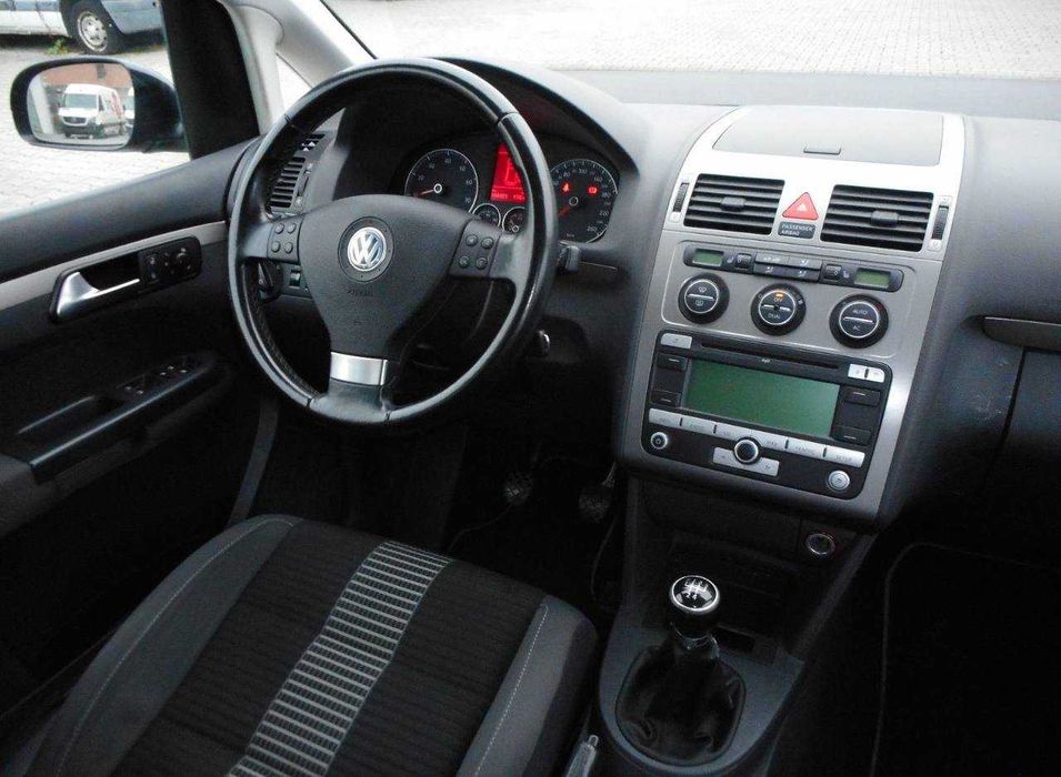 Vw Touaran НА ЧАСТИ