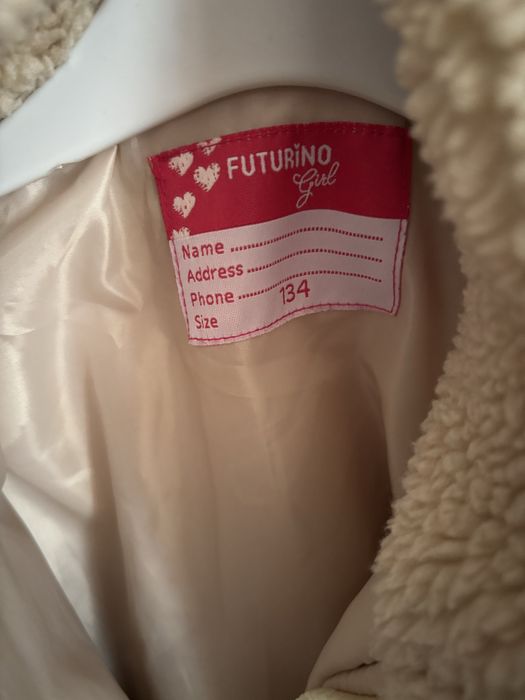 Детские куртки 122, 134 2 шт