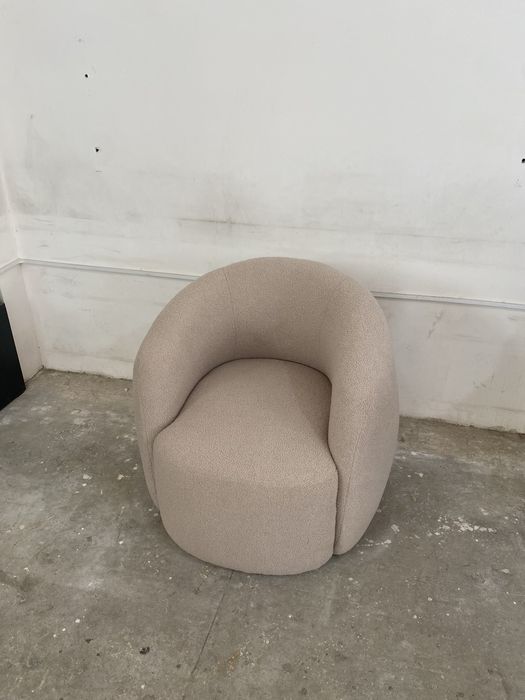 Кресло ткань букле удобная