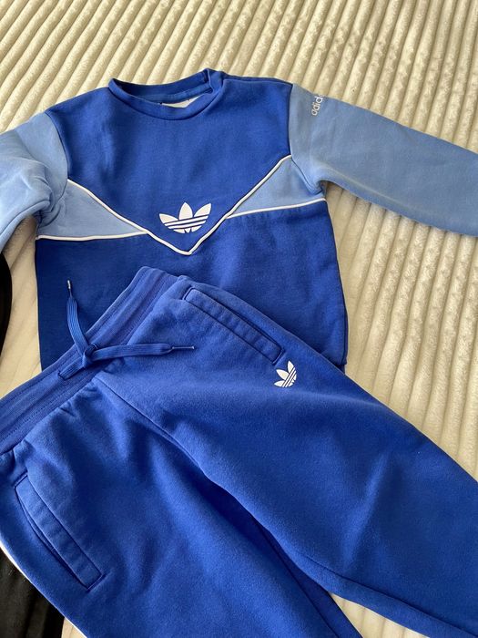 Детски спортни екипи