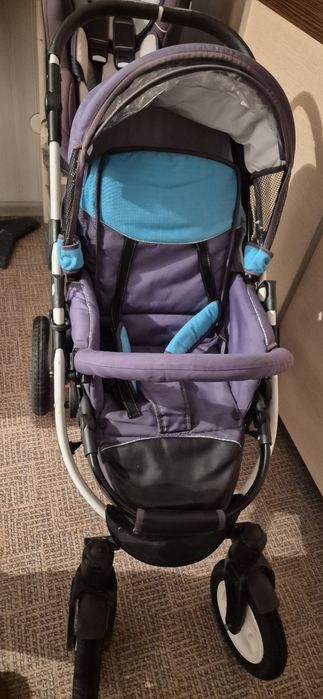 Продам коляску 2 в 1