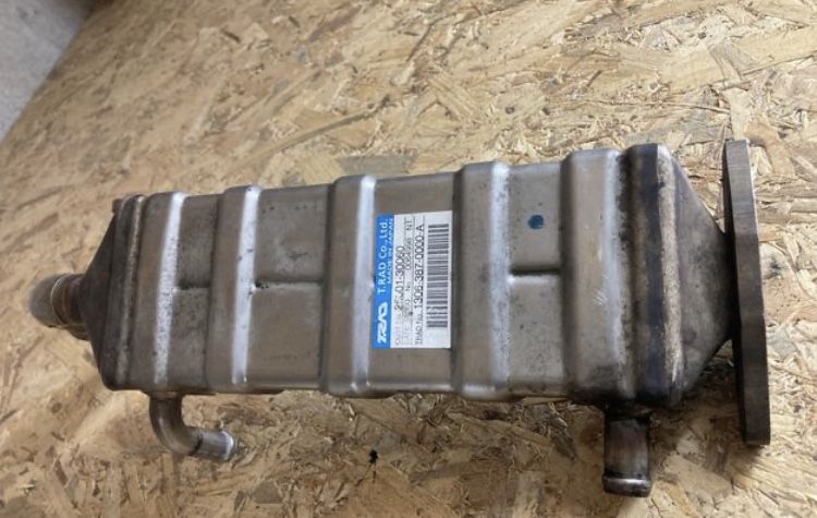 Охладител за Тойота ланд крузер J120 /Toyota land cruiser J120 гр ...