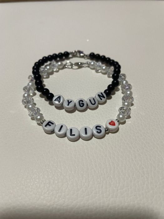 Ръчно изработени гривни