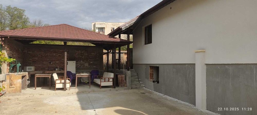 Дава се под наем Етаж от къща в София, Люлин 9 - 65 кв.м за 280.5 € - Снимка #19