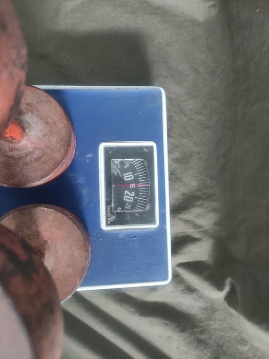 Продавам стари съветски гирички