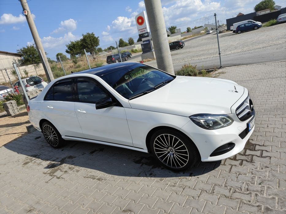 Vând Mercedes clasa E