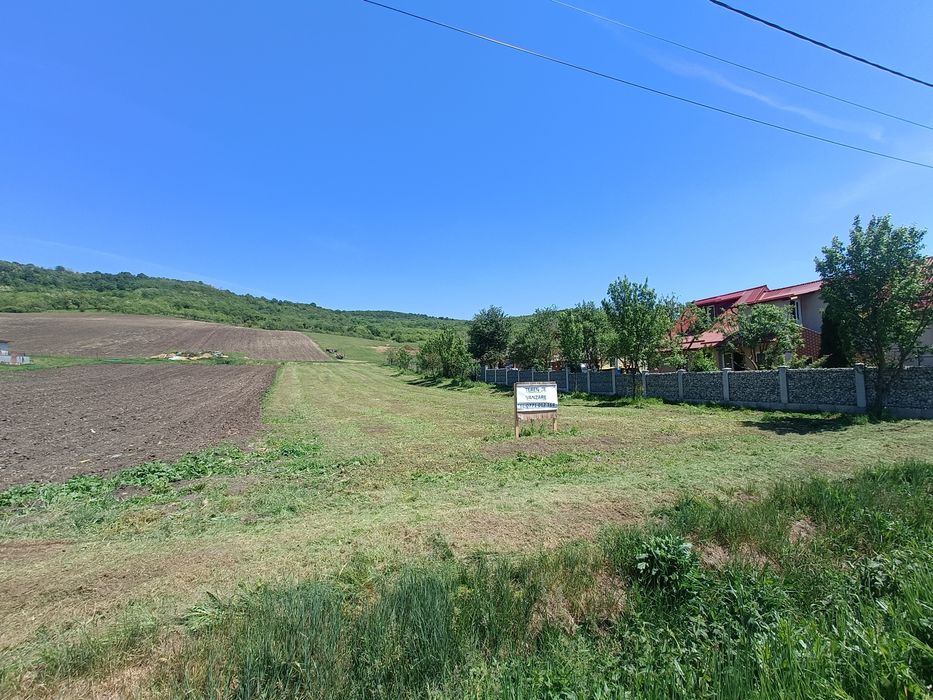 Teren de vanzare intravilan la doar 40 km de Cluj , Comuna Cornesti
