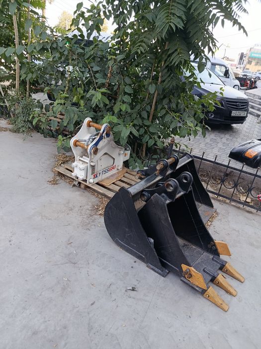 Zut ekskavatorlar sotiladi yangi brendda