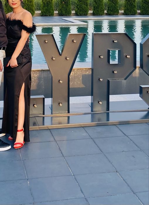 Rochie neagra - purtata o singura data