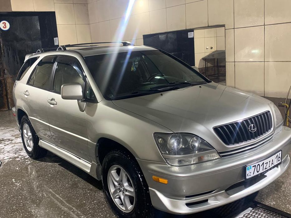 Фары Лексус РХ 300