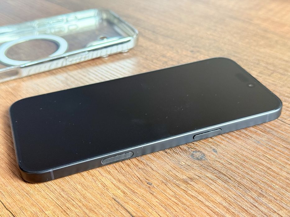 iPhone 16 Plus 100% батерия!!!