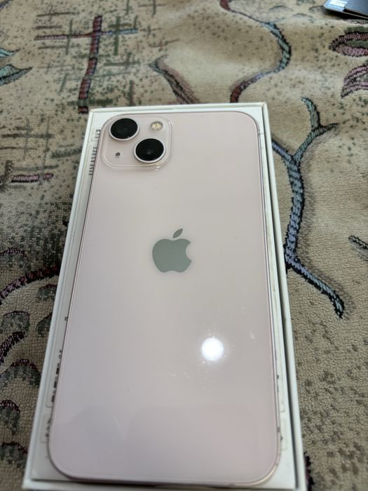 Айфон 13 продам.