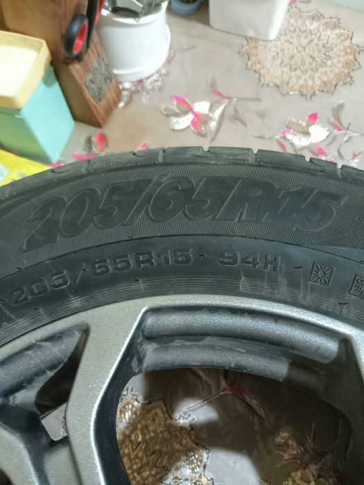 Продам диски с резиной