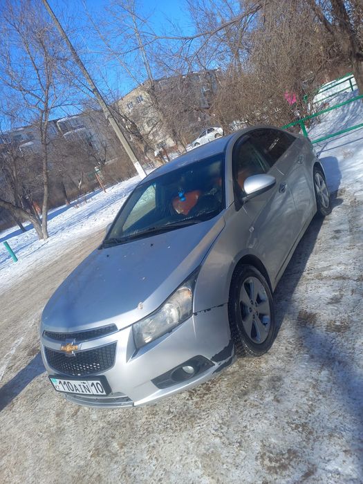 Продам Шевроле Круз
