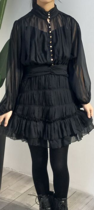 Платье нарядное красивое