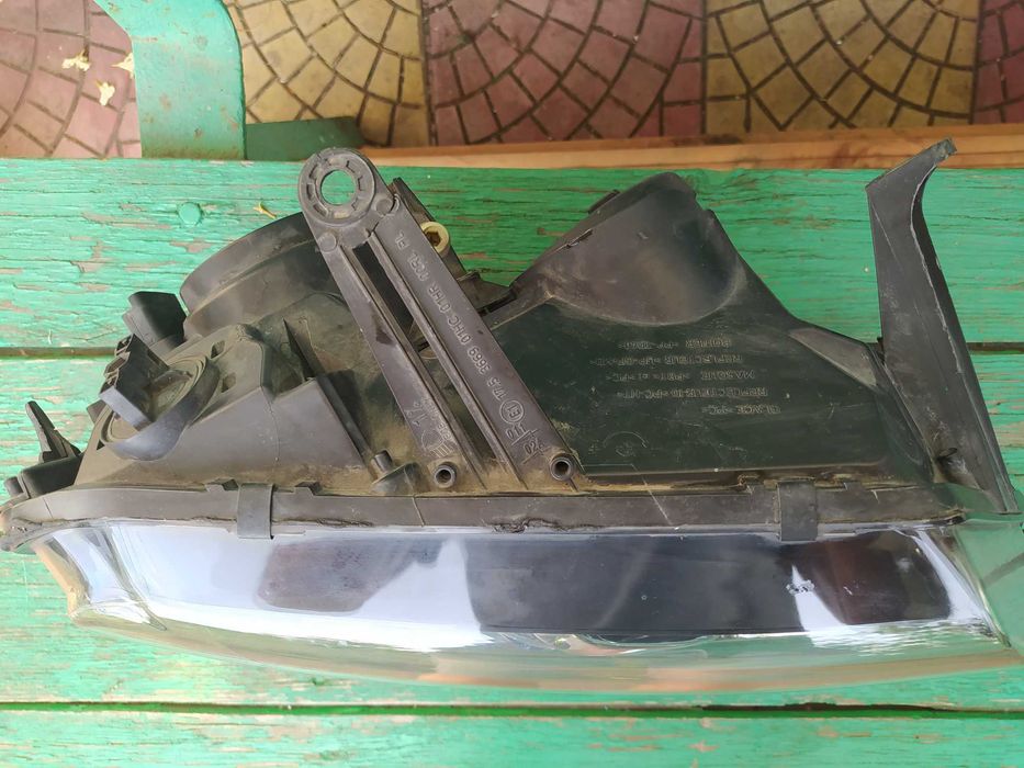 Фар за Дачия втора употреба