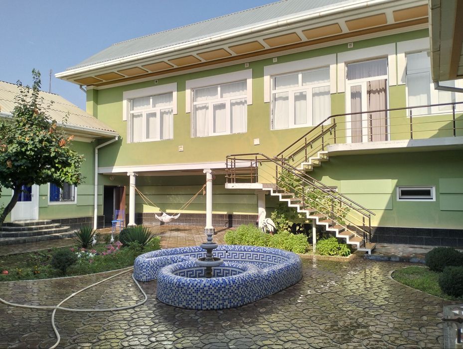 Уй сотилади 8 сотих