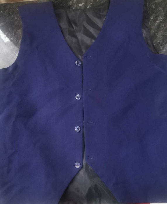 Желетка синяя,темно-синяя