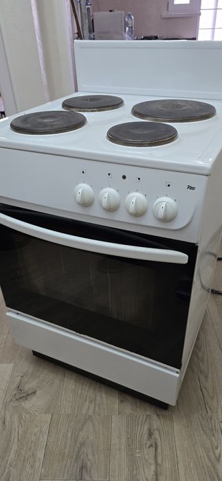 Продается электроплита б/у