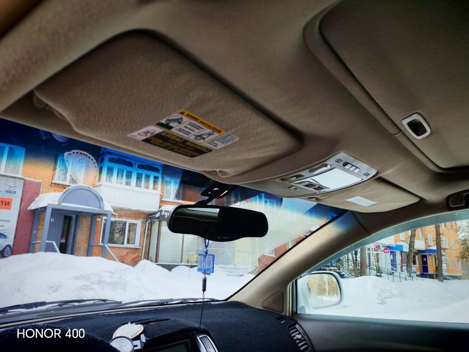 Продам машину Lexus