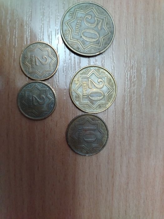 Продам монеты и купюры рубли