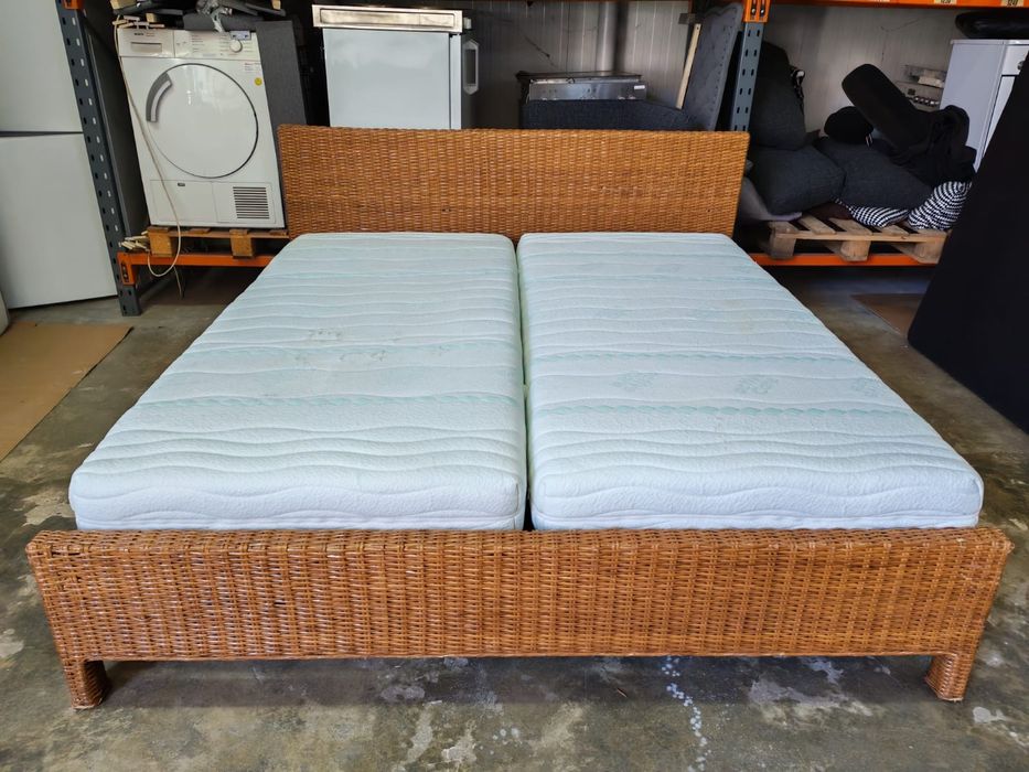 Pat matrimonial împleti