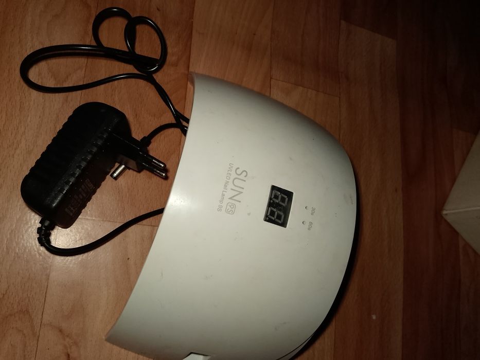 Продам все для маникюра